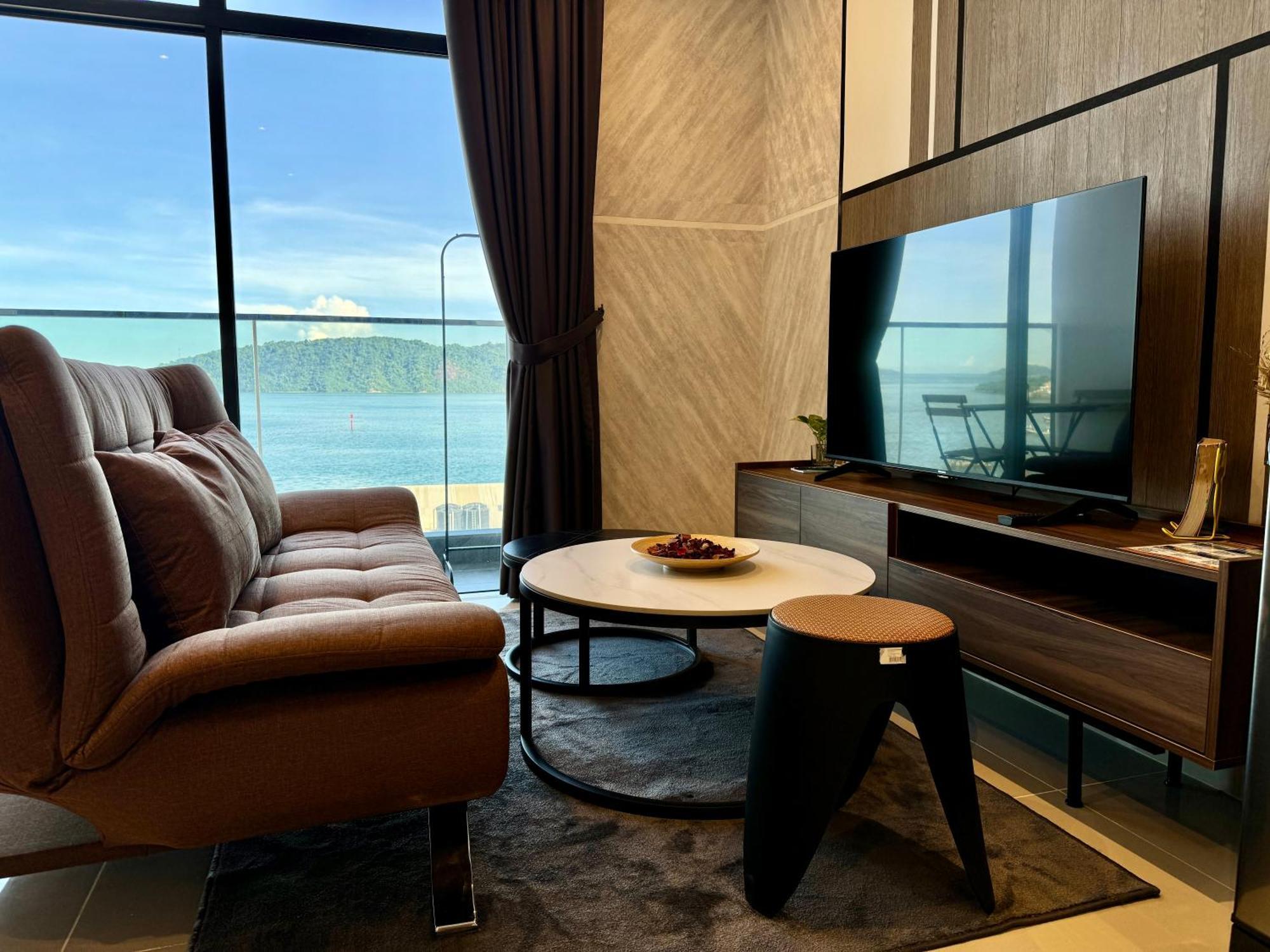 The Shore Cbd Kota Kinabalu By Laxzone Suite 外观 照片
